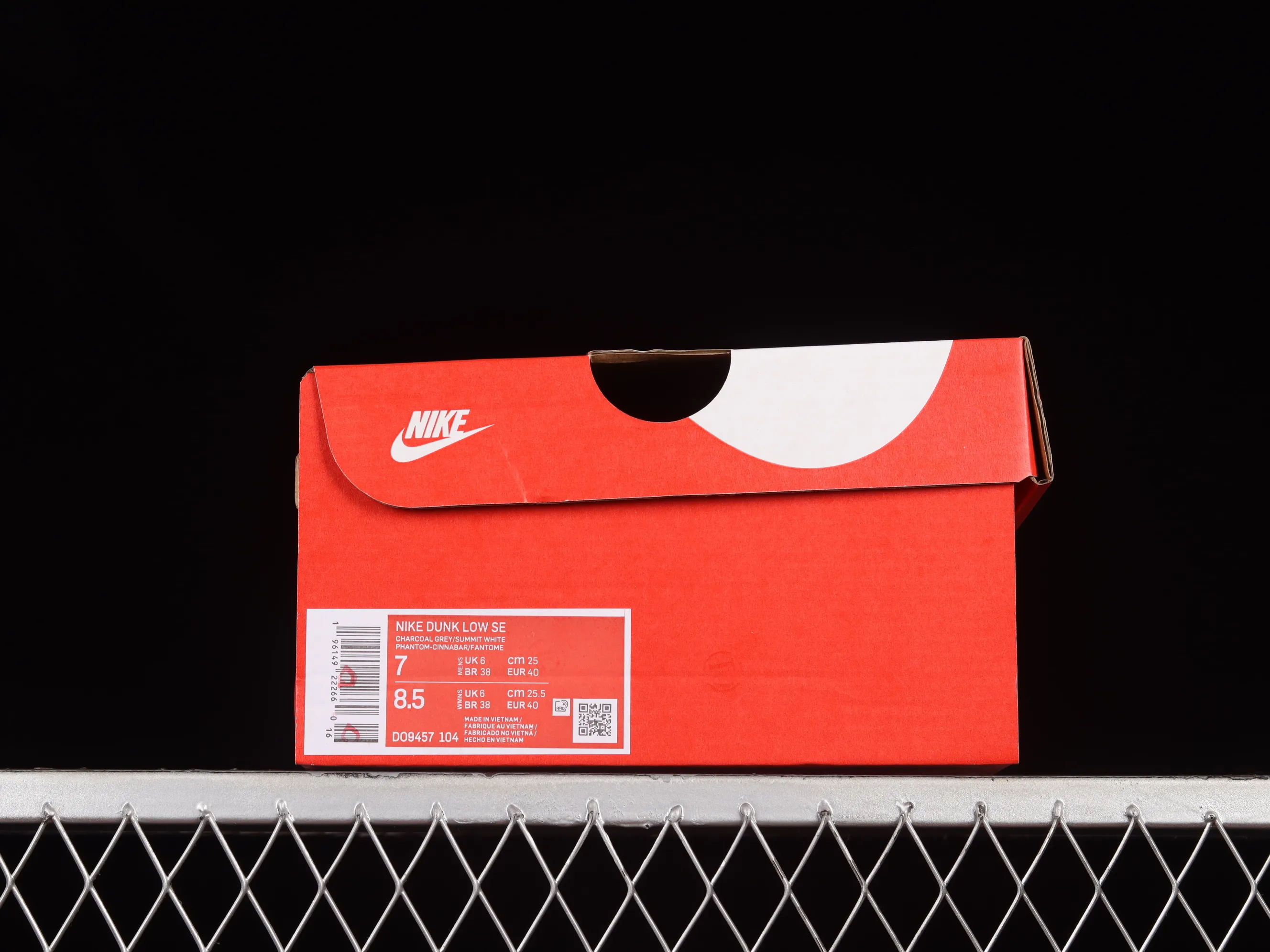 All categories Nk SB Dunk series Nk SB Dunk Low low-top sneakers Nk SB Dunk Low "85" gray red double hook SB low-top sports and leisure sneakers DO9457-104